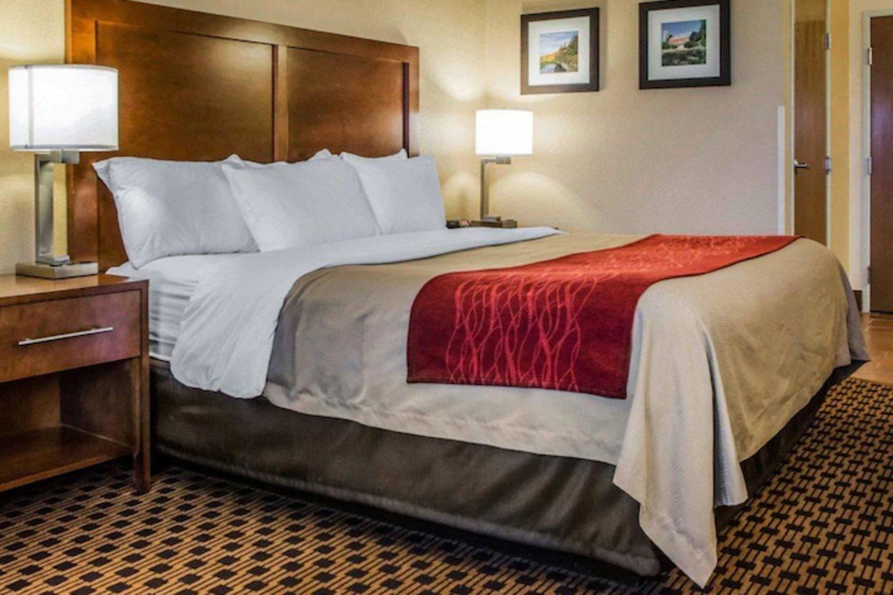 Comfort Inn Joliet West I-80 Eksteriør billede